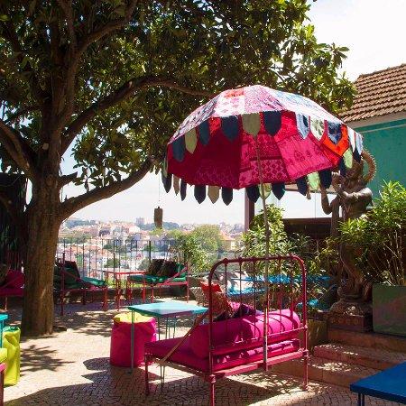 Lost In Esplanada Bar